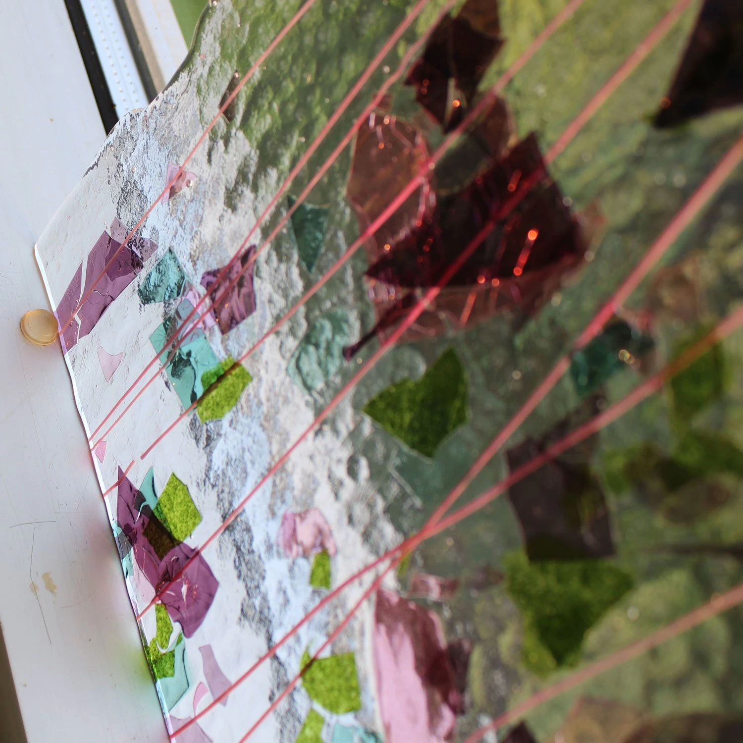 Bullseye Pink, Plum, Aqua And Green And Pink On Clear Fracture-Streamer - 90 COE - Image 4