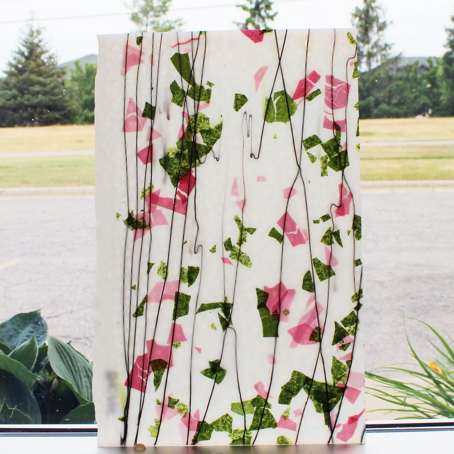 Bullseye Spring Green, Deep Pink And Black On White Fracture-Streamer - 90 COE - Image 2