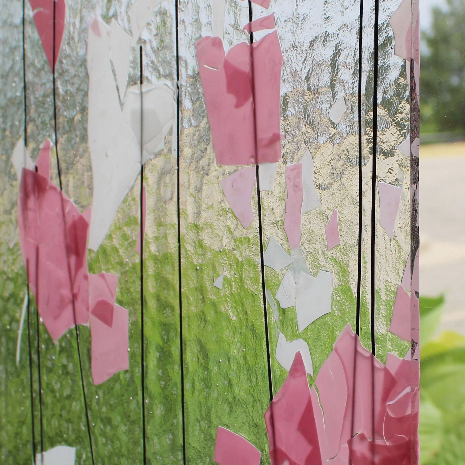 Bullseye Light Pink And White On Clear Fracture-Streamers - 90 COE - Image 3