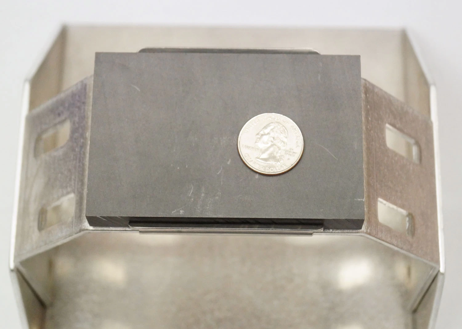 Hand And Arm Rest With Graphite Pad - Image 6