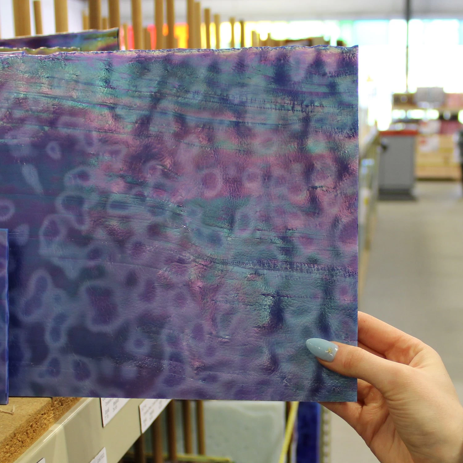 Oceana Cobalt Blue Iridized - Image 6