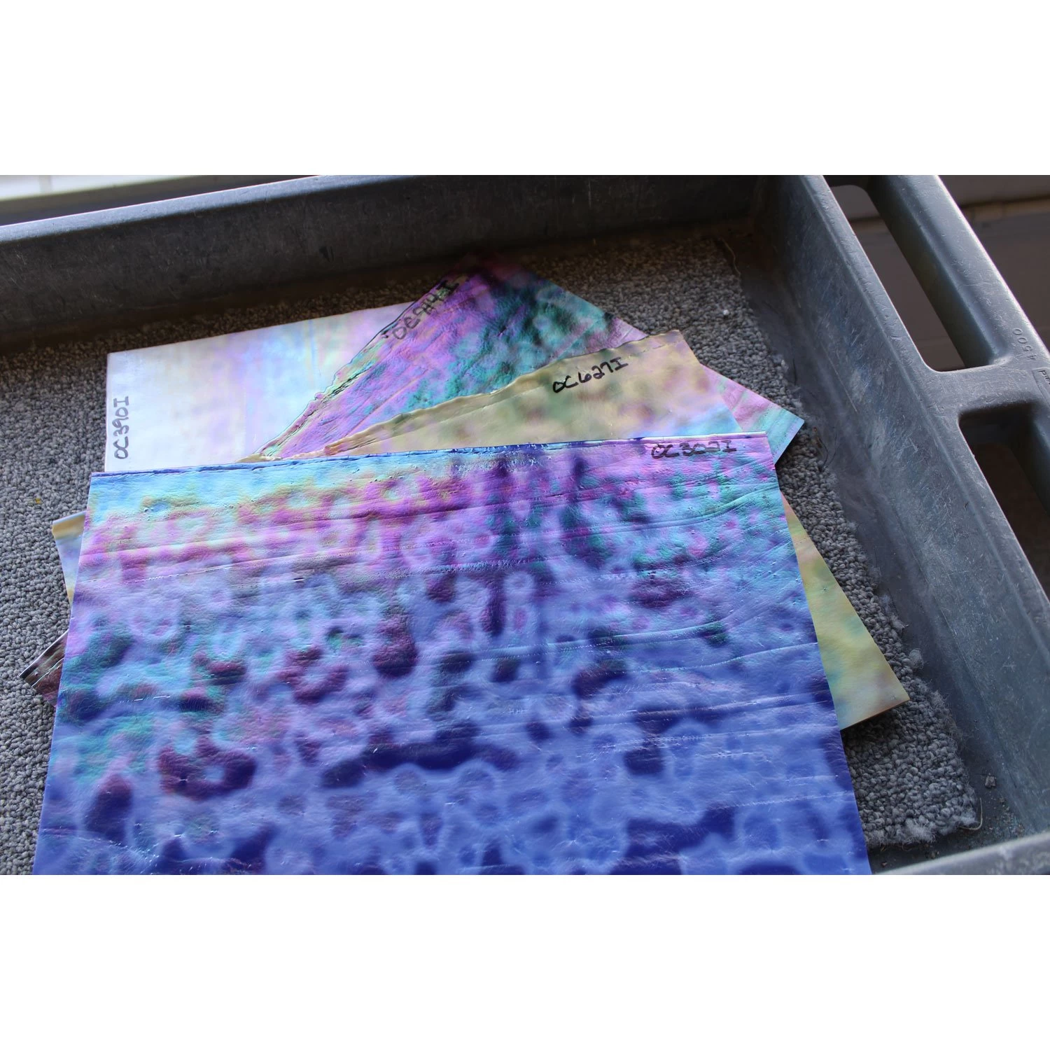 Oceana Cobalt Blue Iridized - Image 8