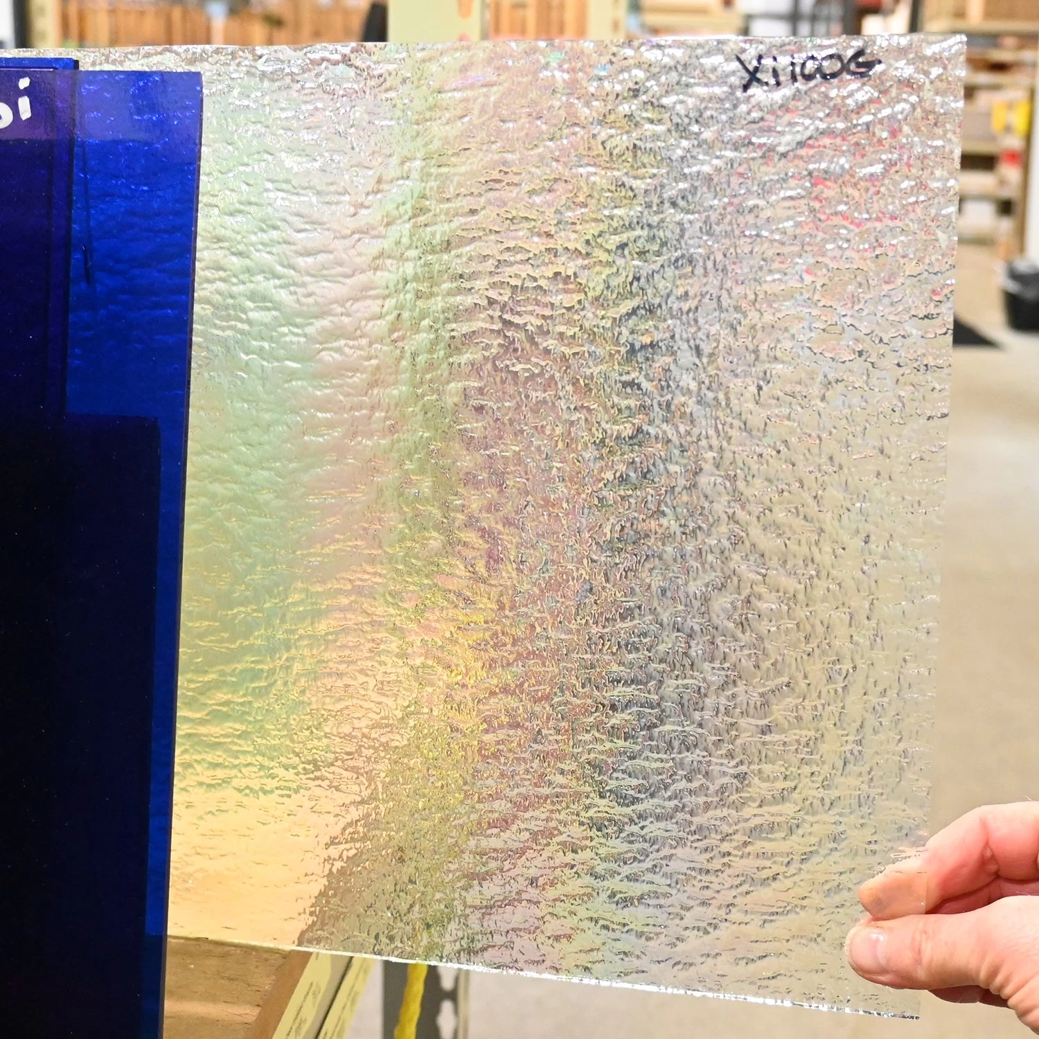 Oceanside Clear Iridized Granite - Image 6