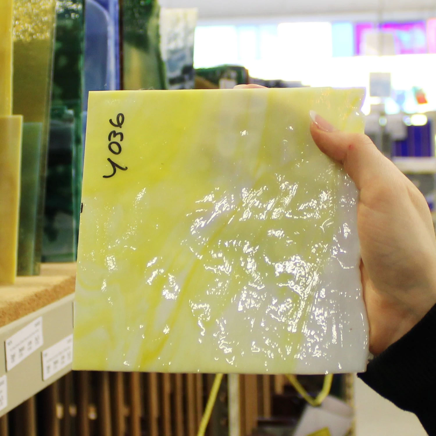 Uro Lemon Yellow, Golden Yellow And White Mottle - Image 7