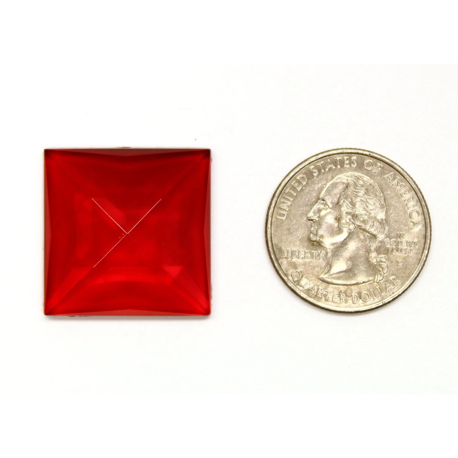 Red Square 25mm Faceted Jewel - Image 3