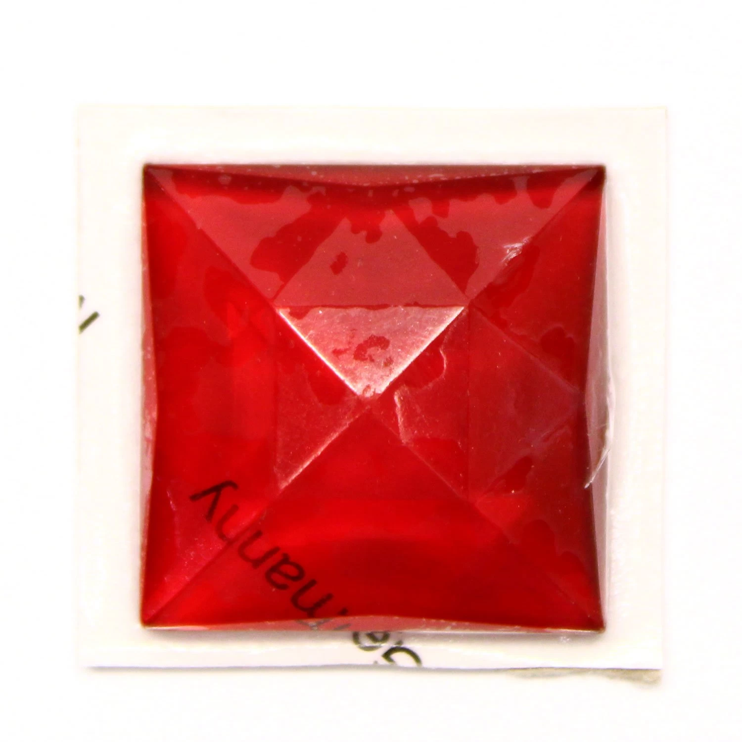 Red Square 25mm Faceted Jewel - Image 4
