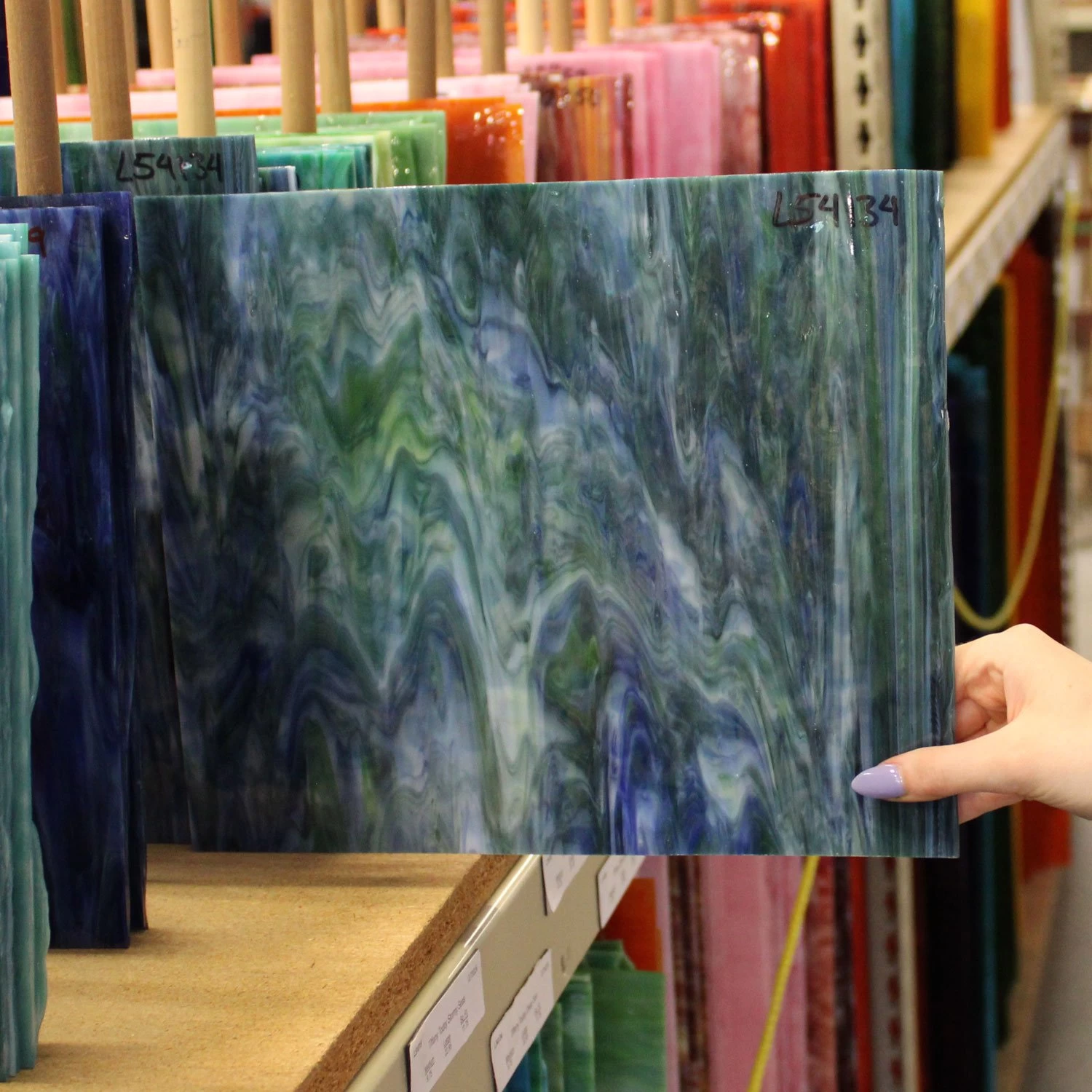 Tiffany Today Alpine Peaks Opal Mottle - Image 5