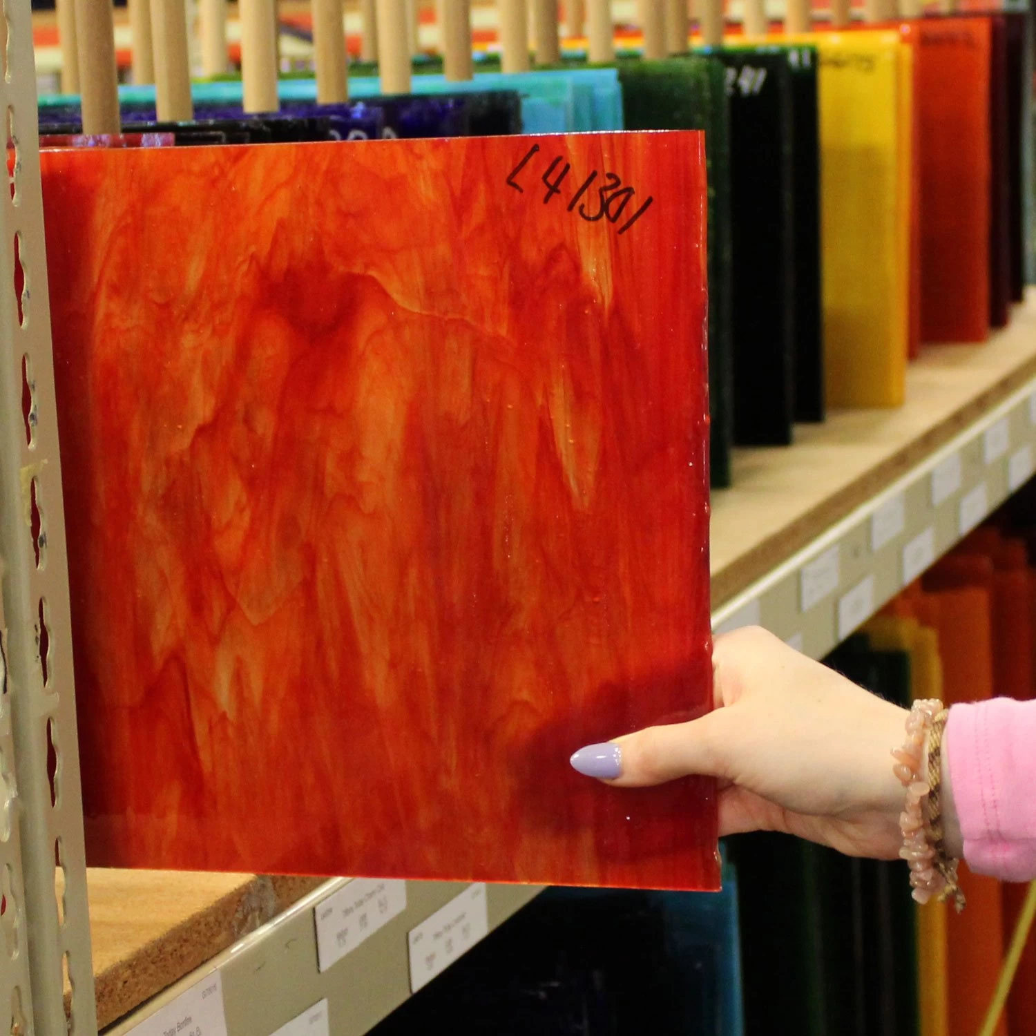 Tiffany Today Bonfire Opal Streaky - Image 5