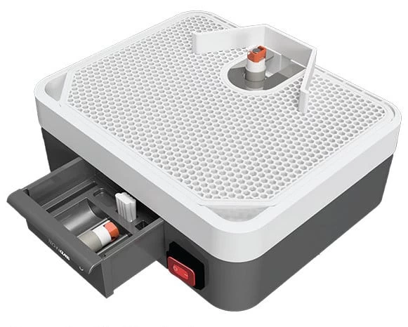 The Grinder 3 - Image 2