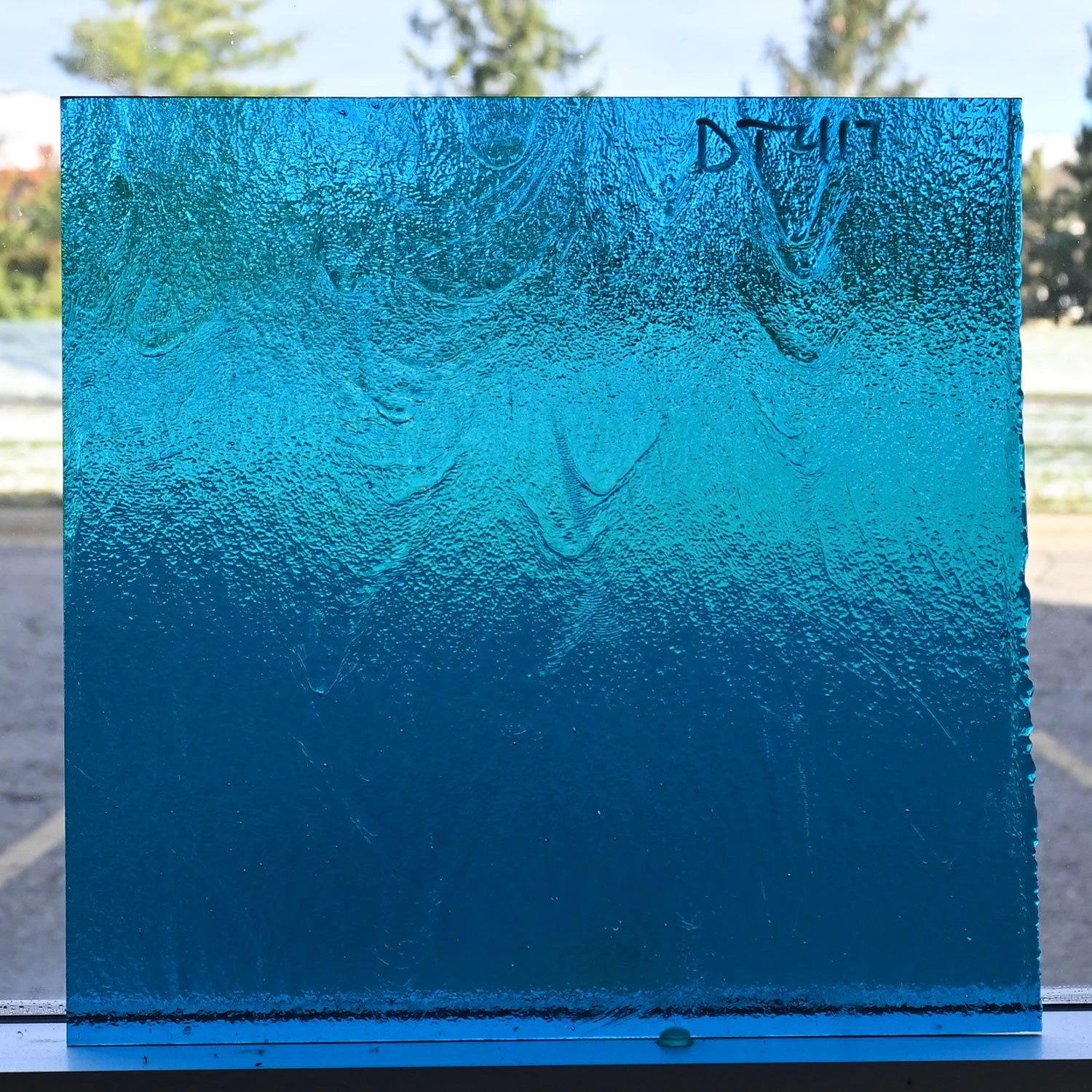 Delphi Superior Blue Raspberry Transparent - 90 COE - Image 2